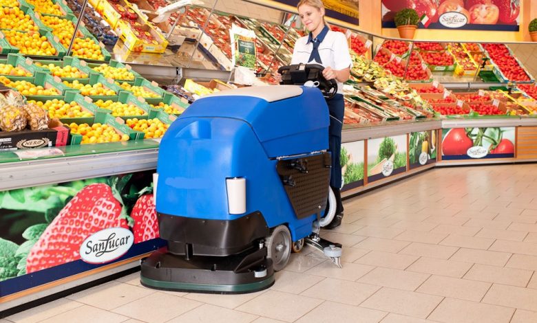 store cleaning