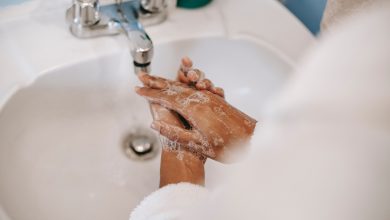 5 TIPS FOR KEEPING YOUR SKIN RADIANT POST-FLIGHT