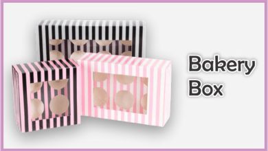 Black & pink color combination bakery boxes.